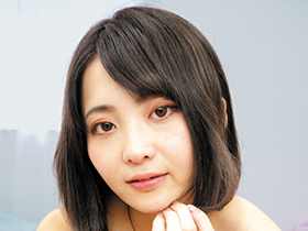 美脚痴女に淫語手コキされるM男　　サンプル画像12